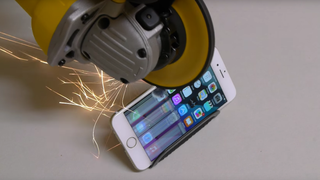 People Trash Their Phones When an Upgrade Is Close<em></em>